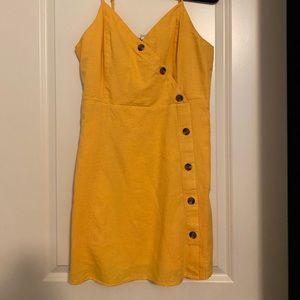 American Eagle yellow dress